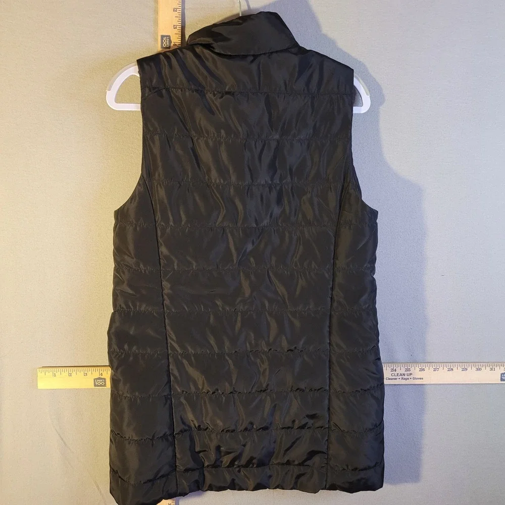 Michael Kors Womens Black Quilted Puffer Vest Gold Zip Size Small MK Logo‎ Pull